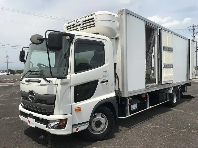 日野 レンジャー 2KG-FC2ABA(2WD)の写真9
