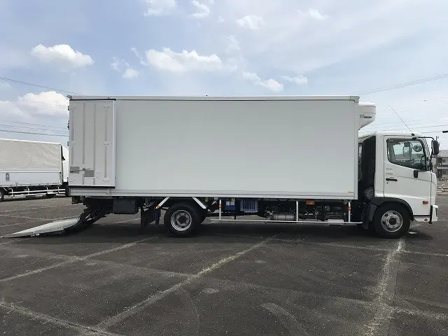 日野 レンジャー 2KG-FC2ABA(2WD)の写真12