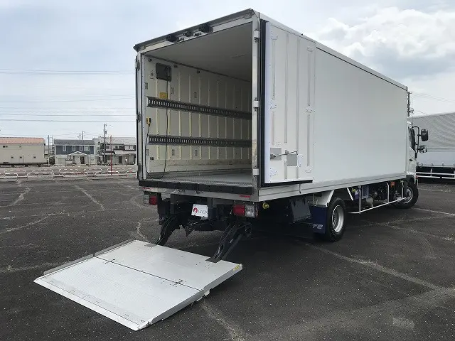 日野 レンジャー 2KG-FC2ABA(2WD)の写真15