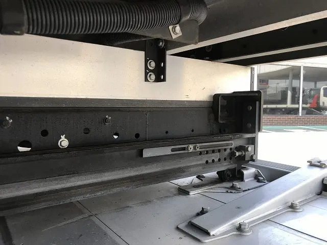 日野 レンジャー 2KG-FC2ABA(2WD)の写真28