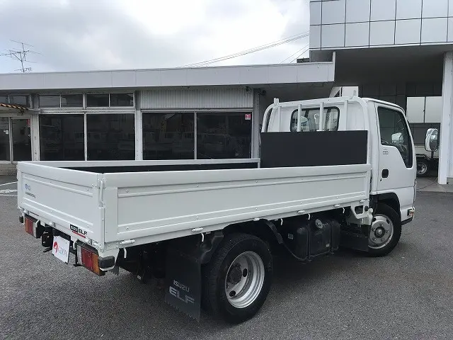 いすゞ エルフ TPG-NKR85A(2WD)の写真6
