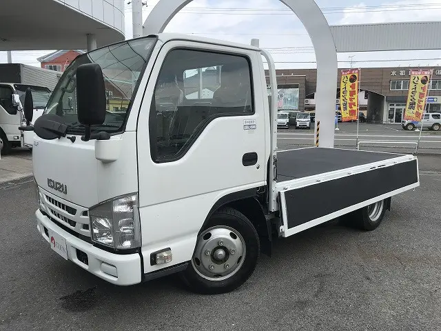 いすゞ エルフ TPG-NKR85A(2WD)の写真9