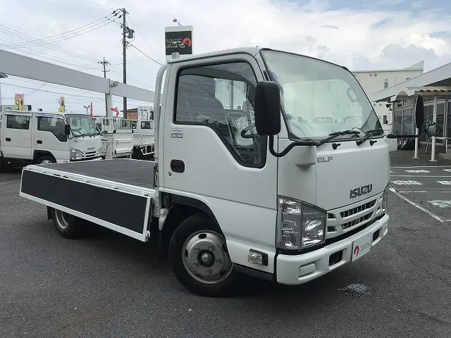 いすゞ エルフ TPG-NKR85A(2WD)の写真10