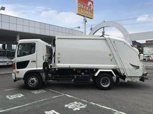 日野 レンジャー TKG-GC7JEAA(2WD)の写真4