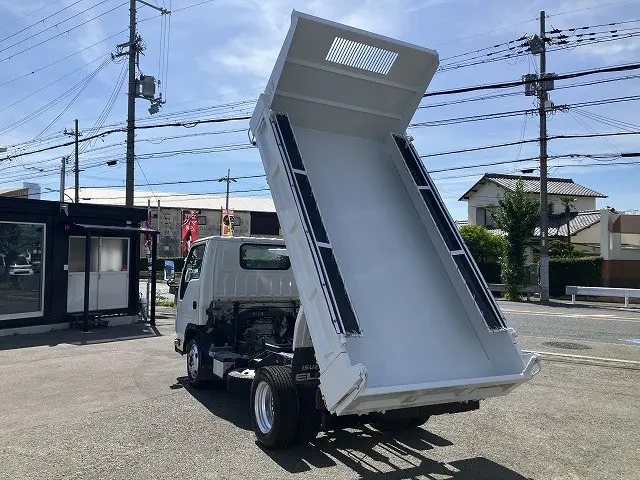 いすゞ エルフ TPG-NJR85AN(2WD)の写真6