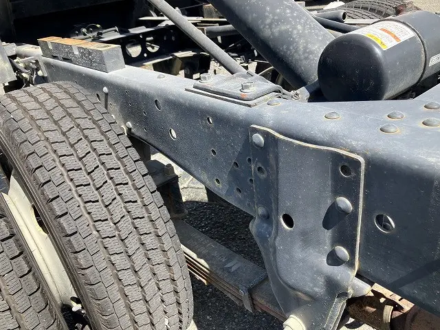 いすゞ エルフ TPG-NJR85AN(2WD)の写真28