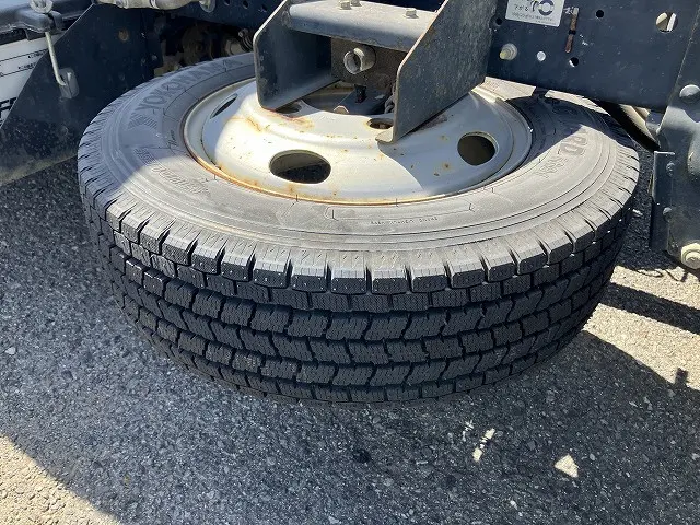 いすゞ エルフ TPG-NJR85AN(2WD)の写真34