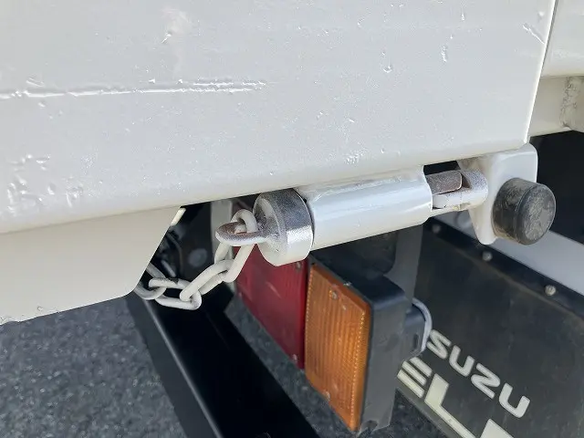 いすゞ エルフ TPG-NJR85AN(2WD)の写真36
