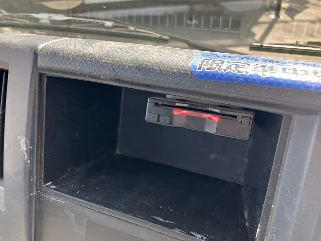 いすゞ エルフ TPG-NJR85AN(2WD)の写真43