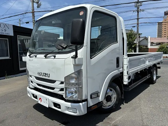 いすゞ エルフ TPG-NLR85AR(2WD)の写真1