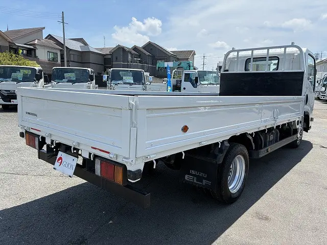 いすゞ エルフ TPG-NLR85AR(2WD)の写真8
