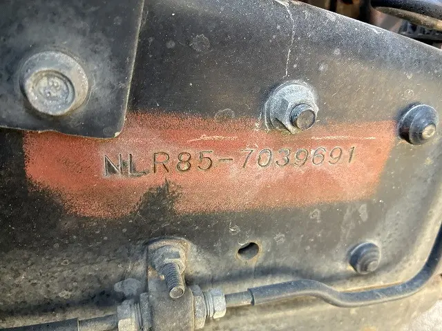 いすゞ エルフ TPG-NLR85AR(2WD)の写真45