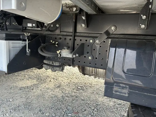 いすゞ エルフ TPG-NPR85AN(2WD)の写真23