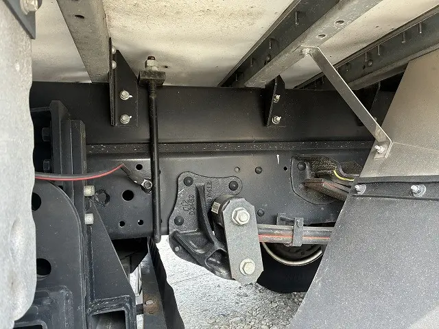 いすゞ エルフ TPG-NPR85AN(2WD)の写真28