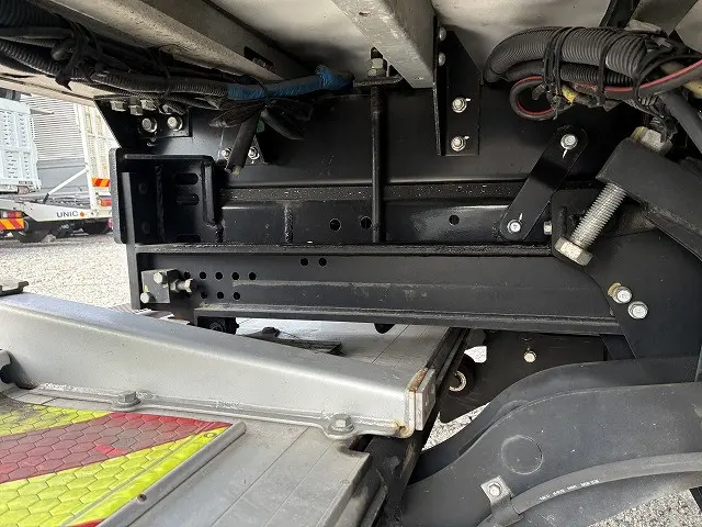 いすゞ エルフ TPG-NPR85AN(2WD)の写真29