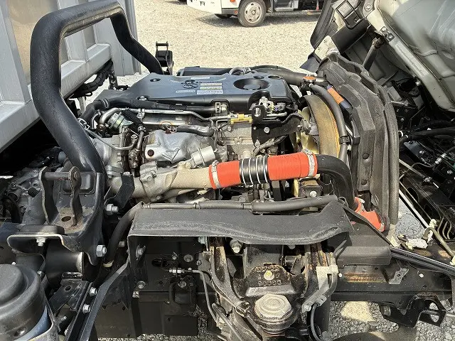 いすゞ エルフ TPG-NPR85AN(2WD)の写真35