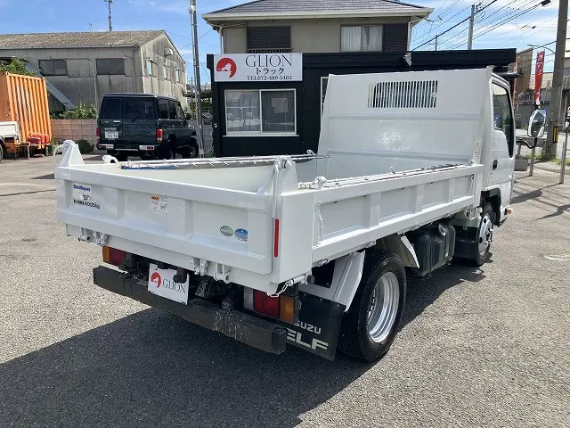 いすゞ エルフ TPG-NJR85AN(2WD)の写真15