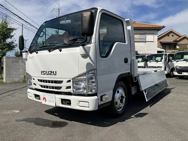 いすゞ エルフ TPG-NJR85AN(2WD)の写真16