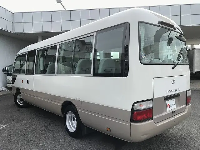 トヨタ コースター PDG-XZB50(2WD)の写真6
