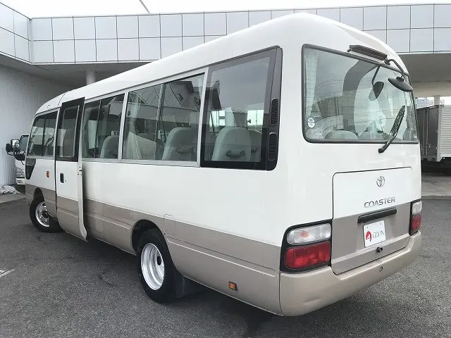 トヨタ コースター PDG-XZB50(2WD)の写真11