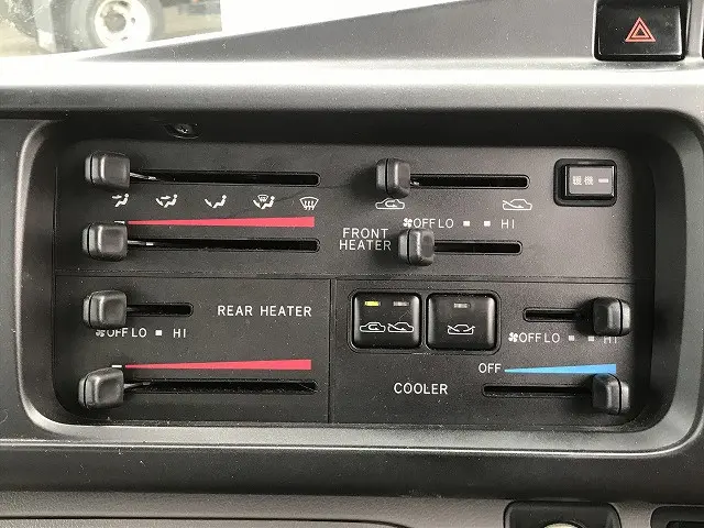 トヨタ コースター PDG-XZB50(2WD)の写真28
