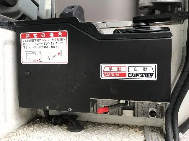 トヨタ コースター PDG-XZB50(2WD)の写真36
