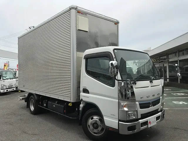 三菱 キャンター TPG-FEA50(2WD)の写真3