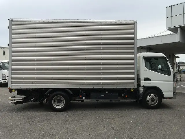 三菱 キャンター TPG-FEA50(2WD)の写真5