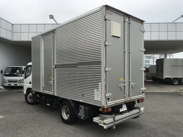 三菱 キャンター TPG-FEA50(2WD)の写真6