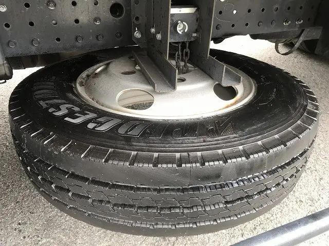 三菱 キャンター TPG-FEA50(2WD)の写真26