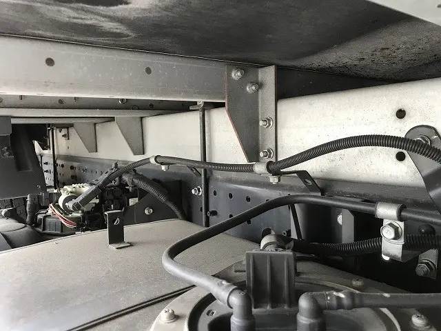 三菱 キャンター TPG-FEA50(2WD)の写真27