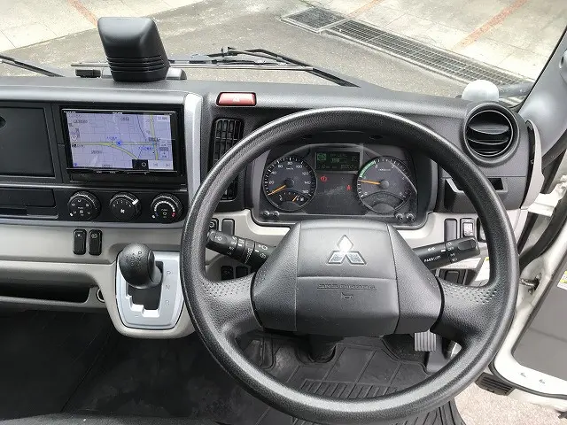 三菱 キャンター TPG-FEA50(2WD)の写真44