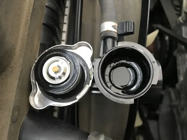 いすゞ エルフ TPG-NLR85AR(2WD)の写真22