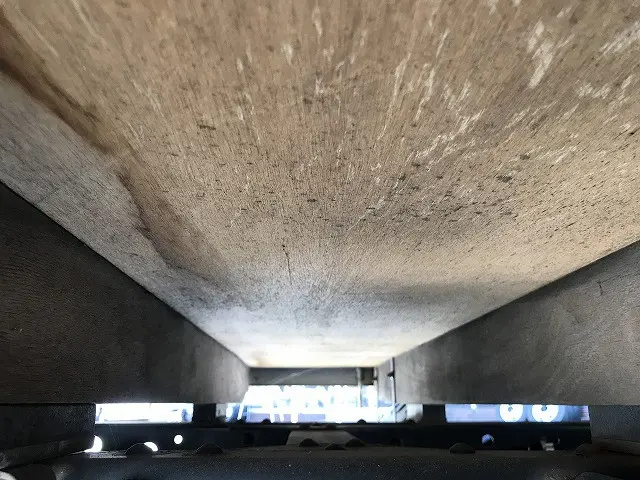 いすゞ エルフ TPG-NLR85AR(2WD)の写真38