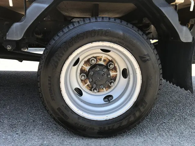 いすゞ エルフ TPG-NLR85AR(2WD)の写真41