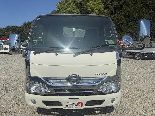 トヨタ ダイナ ABF-TRY230(2WD)の写真2