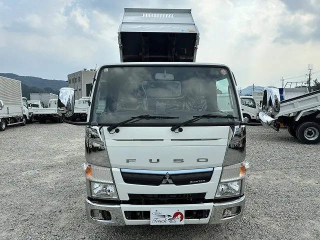 三菱 キャンター TPG-FBA60(2WD)の写真2