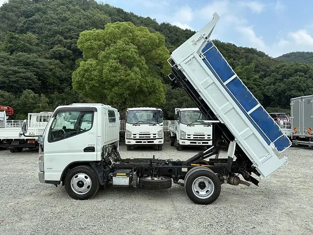 三菱 キャンター TPG-FBA60(2WD)の写真4