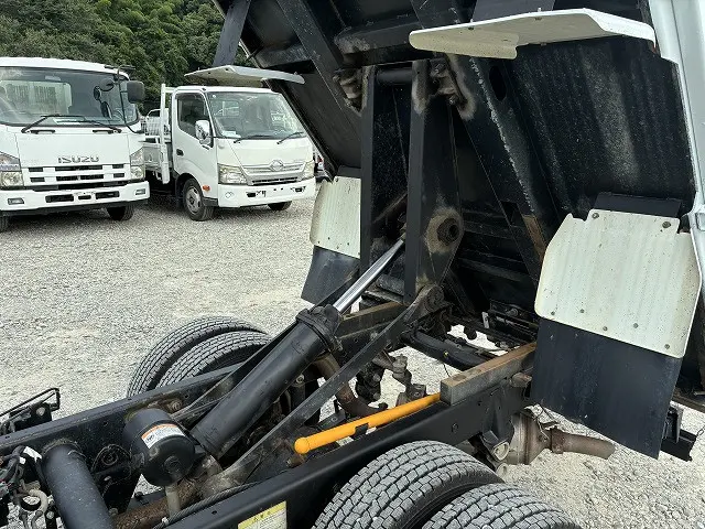 三菱 キャンター TPG-FBA60(2WD)の写真25