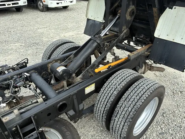 三菱 キャンター TPG-FBA60(2WD)の写真26