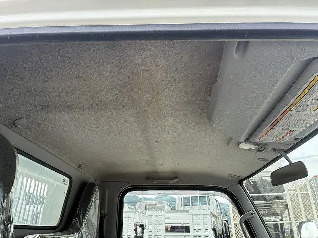 三菱 キャンター TPG-FBA60(2WD)の写真33