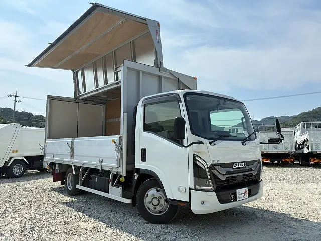 いすゞ エルフ 2RG-NPR88AM(2WD)の写真3