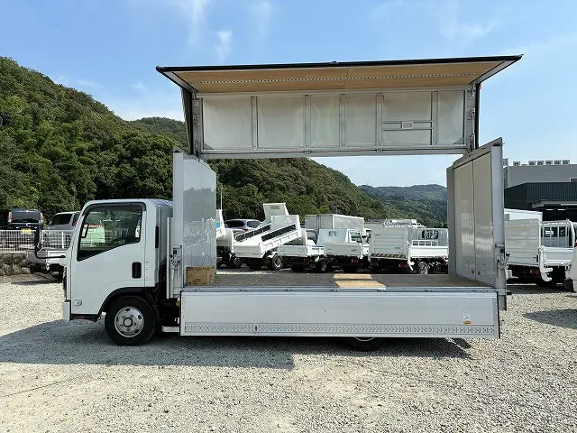いすゞ エルフ 2RG-NPR88AM(2WD)の写真26