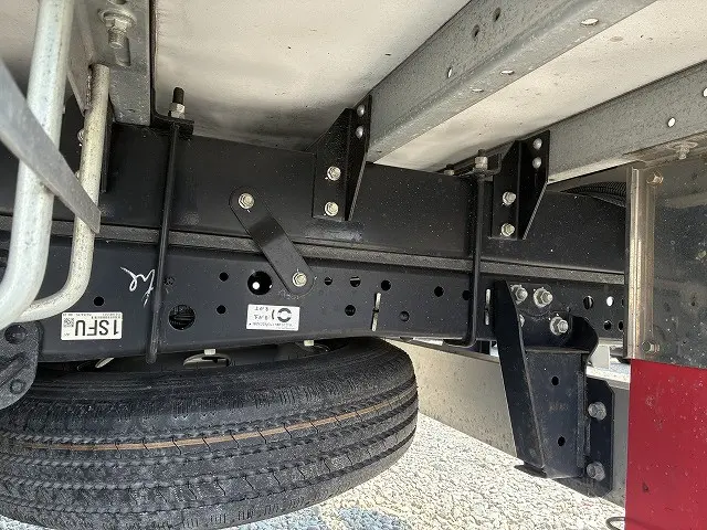 いすゞ エルフ 2RG-NPR88AM(2WD)の写真34