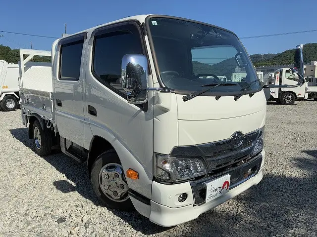 トヨタ ダイナ 2RG-XZU605(2WD)の写真3