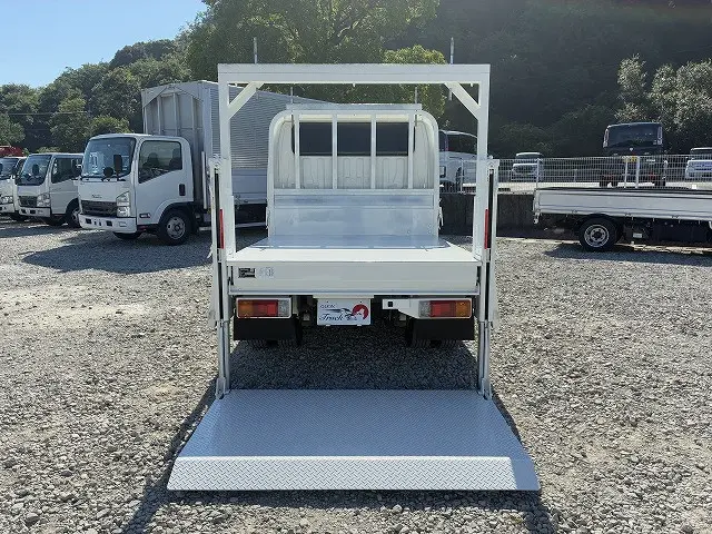 トヨタ ダイナ 2RG-XZU605(2WD)の写真14