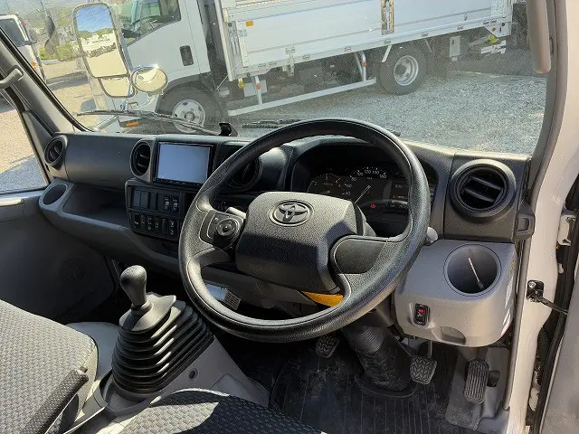 トヨタ ダイナ 2RG-XZU605(2WD)の写真34