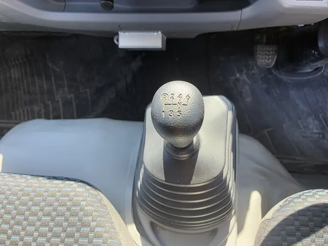 トヨタ ダイナ 2RG-XZU605(2WD)の写真35