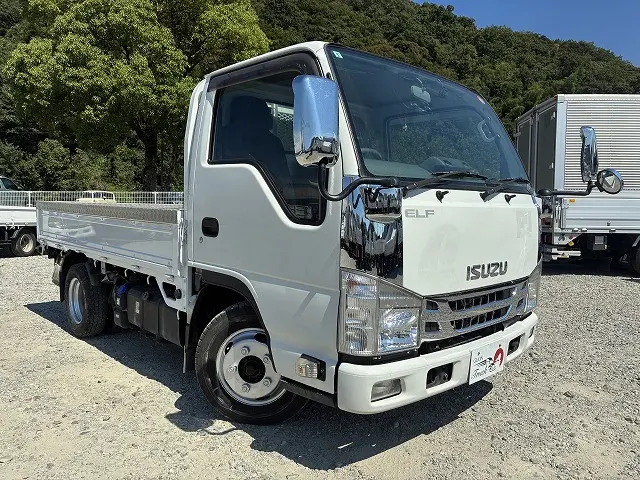 いすゞ エルフ 2RG-NJR88A(2WD)の写真3