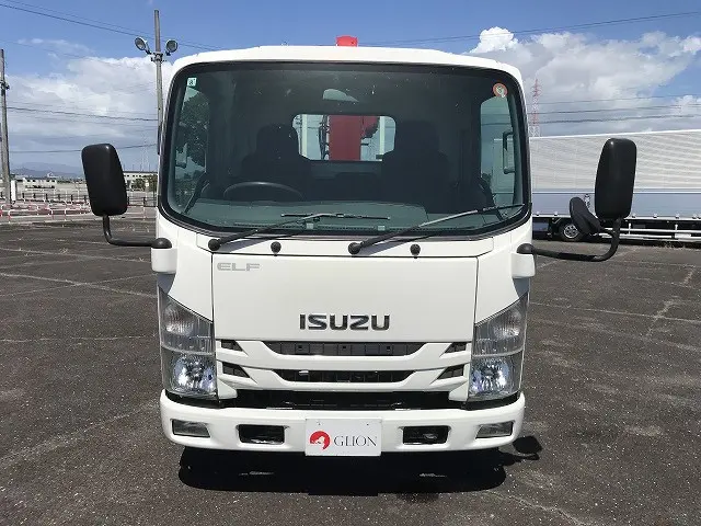 いすゞ エルフ TPG-NMR85AR(2WD)の写真2